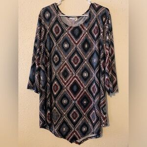 Exclusive One Women’s Multicolor Geometric Blouse